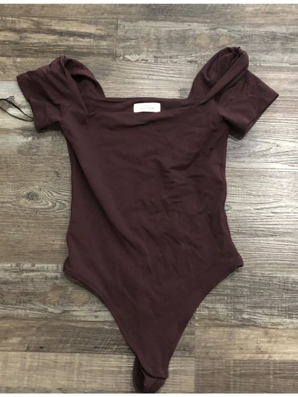 Aritzia Babaton Contour Square-Neck Bodysuit XS Dark Plum